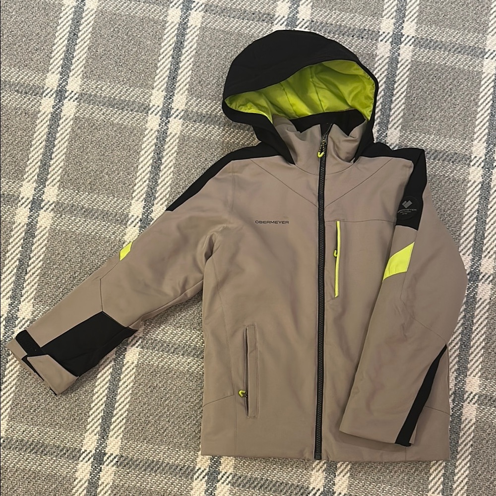 Excellent condition Obermeyer ski coat